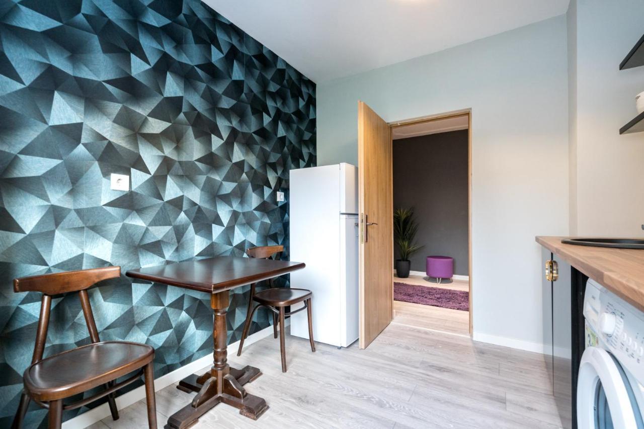 Felicity Apartment By The Park Bucareste Exterior foto